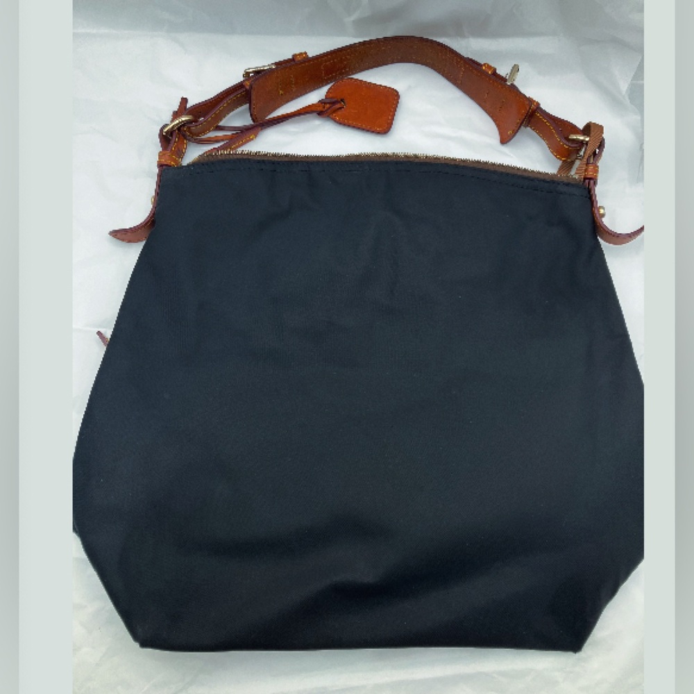Dooney & Bourke Black and Tan Shoulder Bag nylon leather - Picture 4 of 11